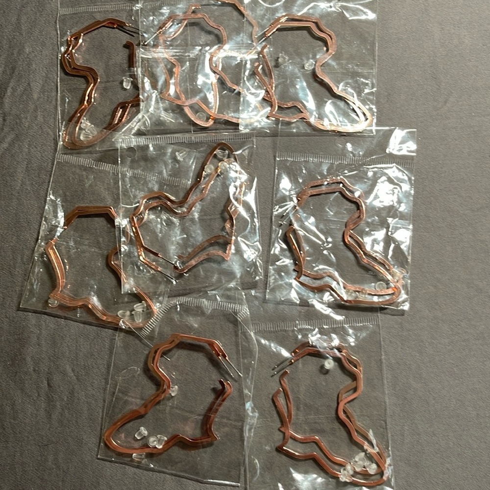 8 Sets of Rose Gold Tone Earrings Shape of Africa
